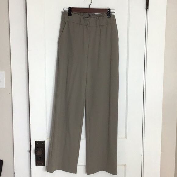 NWT Joie Taupe High Waisted Elastic Paper Bag Waist Trouser Sweatpants Medium - Picture 1 of 6